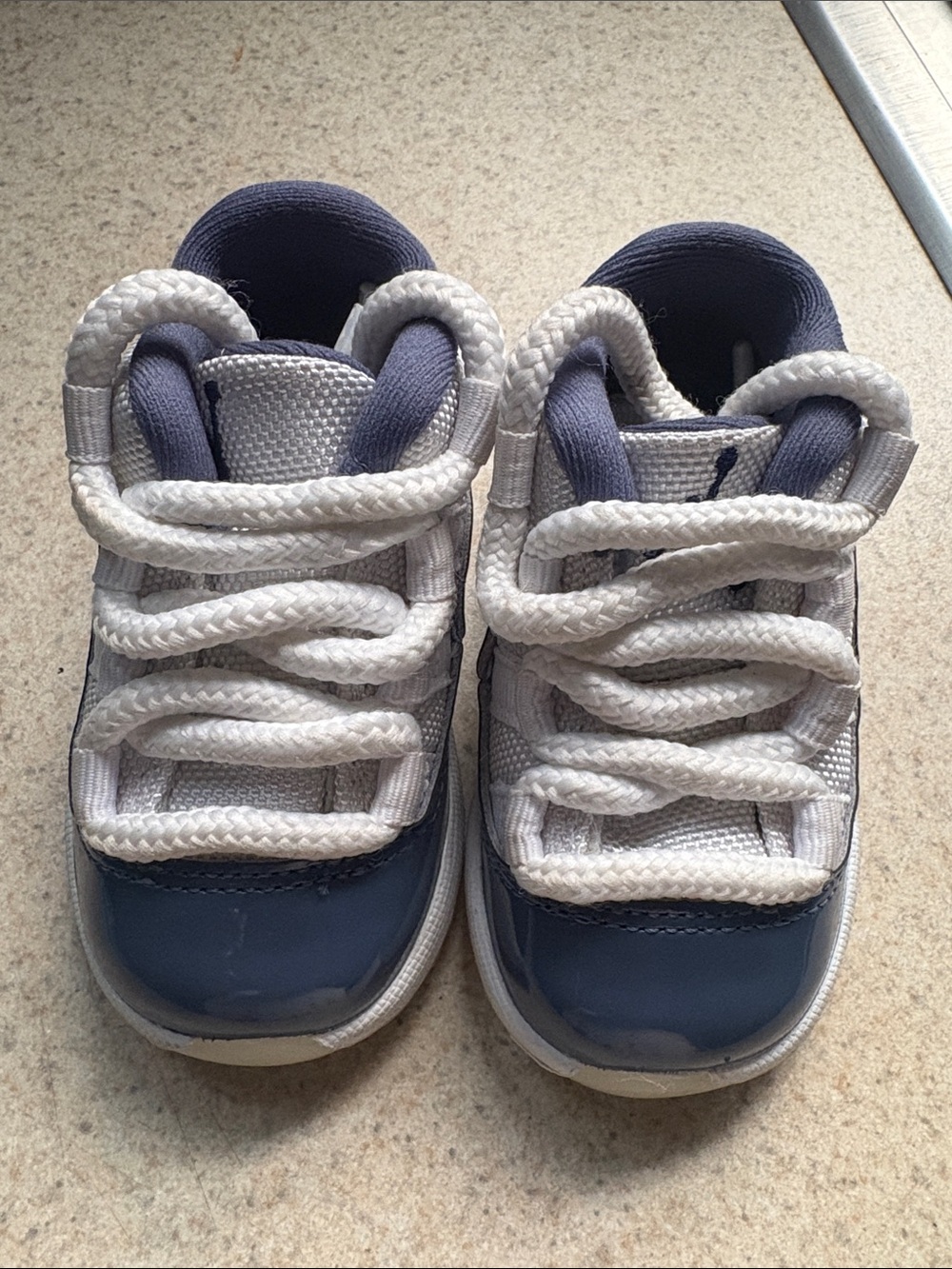 Jordan Kids Navy and White Low-Top Sneakers